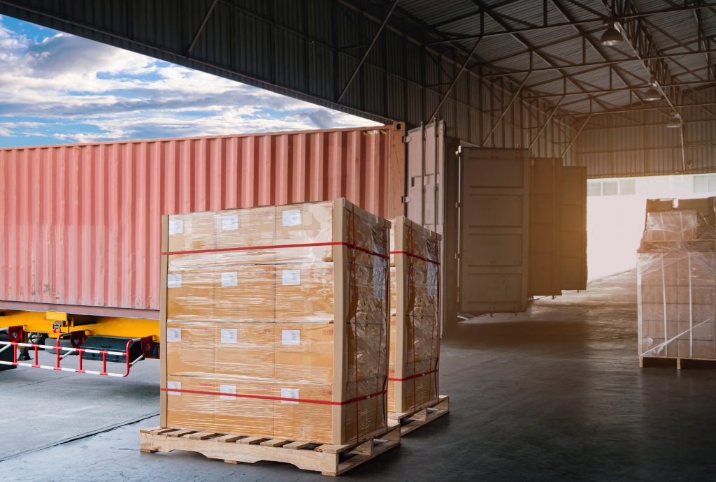 Header-6-key-facts-about-LCL-shipping-1024x690
